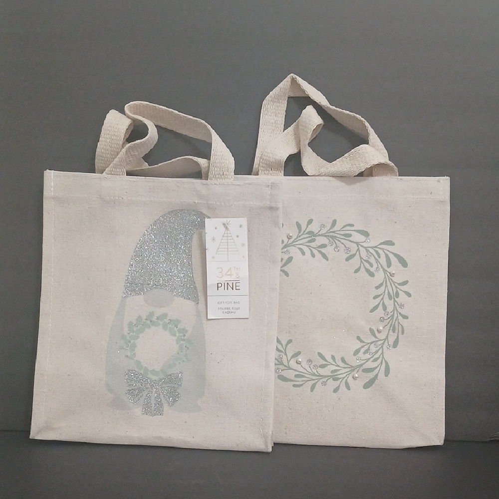 34th & Pine Holiday Christmas Beige Canvas Tote Bag Gnome & Wreath Design NEW